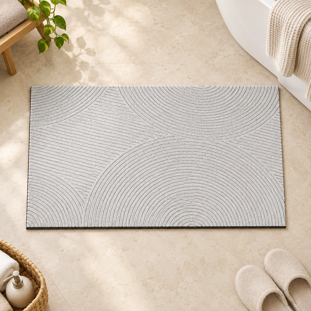 Coniston quick-dry bath mat, Light Grey Curves design